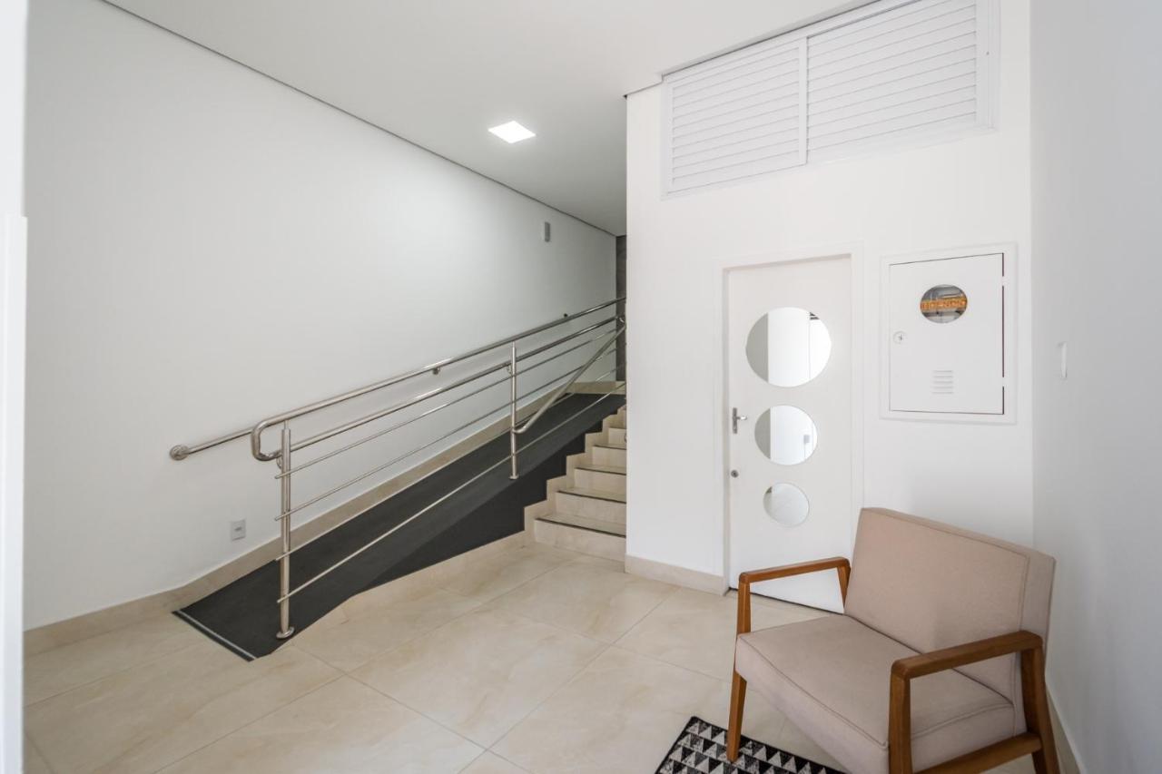 O Melhor Do Centro! Apto 01 Dormitorio Com Garagem E Ar Condicionado Балнеариу-Камбориу Экстерьер фото
